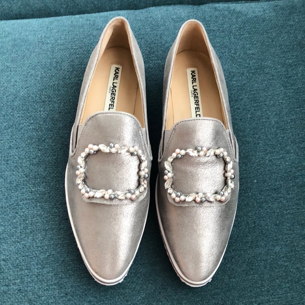 Karl Lagerfeld Silver Flats Brand New Size 8